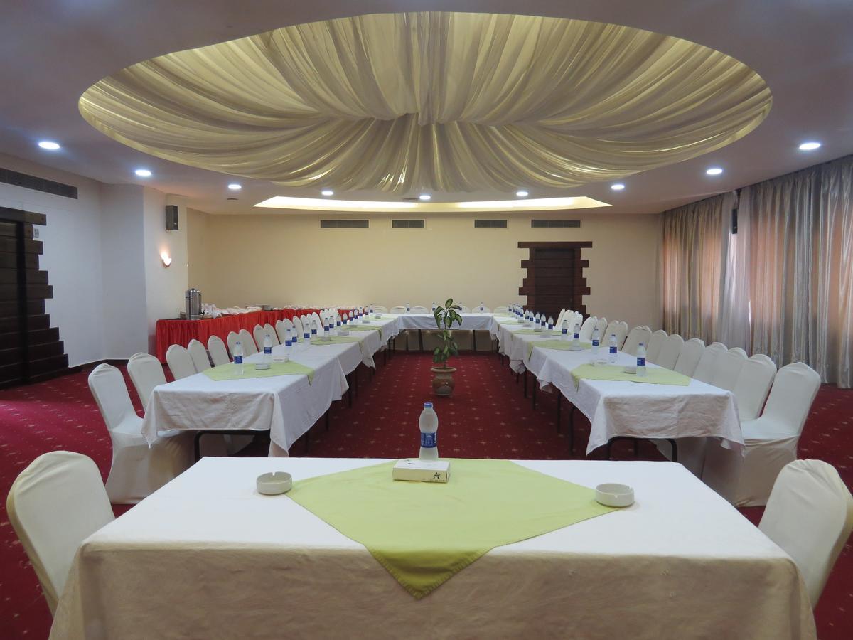 Africana Hotel & Spa Qaryat Shakush 외부 사진